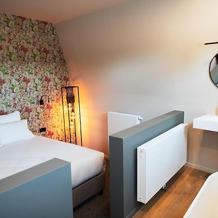Hotel De La Poste Ellezelles Экстерьер фото