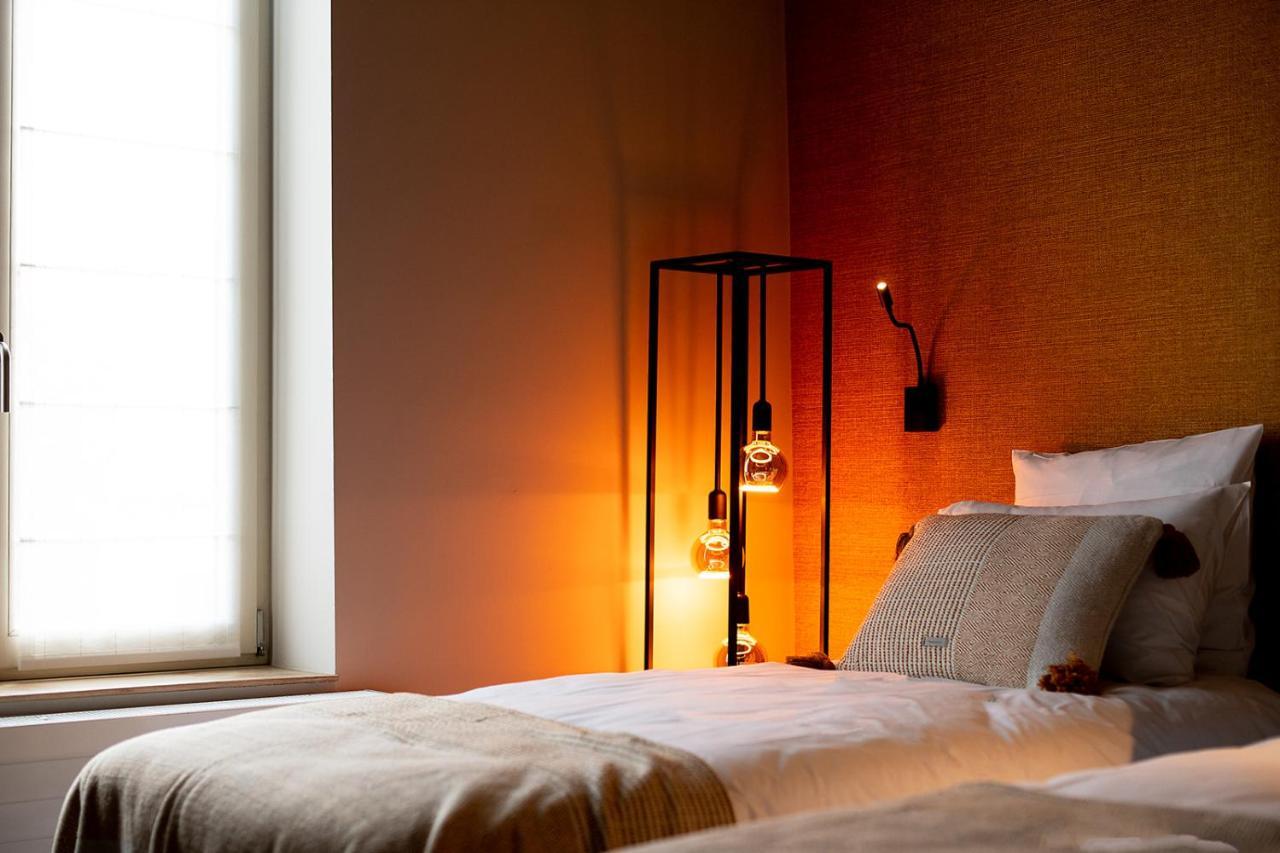 Hotel De La Poste Ellezelles Экстерьер фото