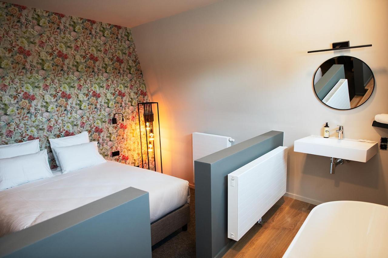 Hotel De La Poste Ellezelles Экстерьер фото